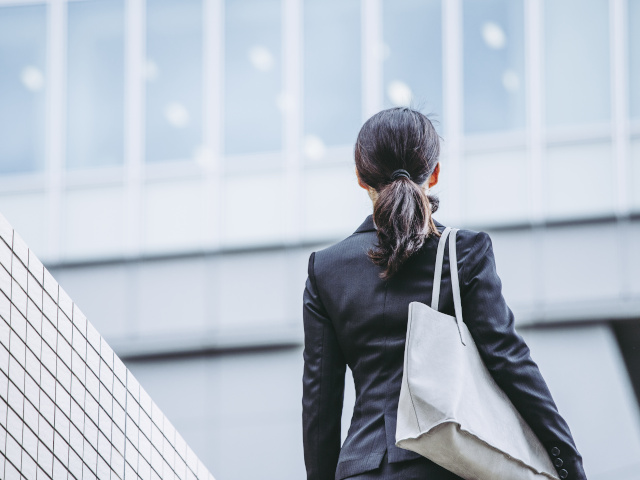 就活をする学生